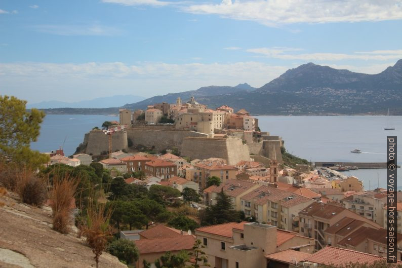 La Citadelle de Calvi vue du Fort Mozzello. Photo © André M. Winter