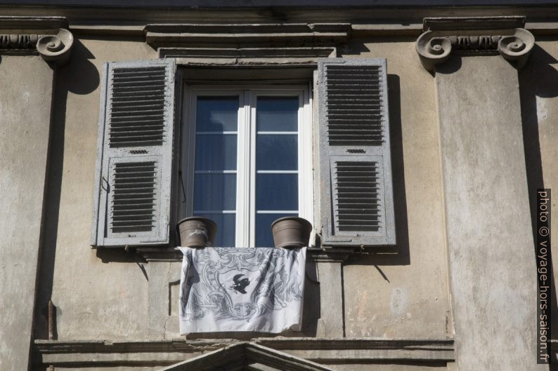 Drapeau dit de la nation corse. Photo © André M. Winter