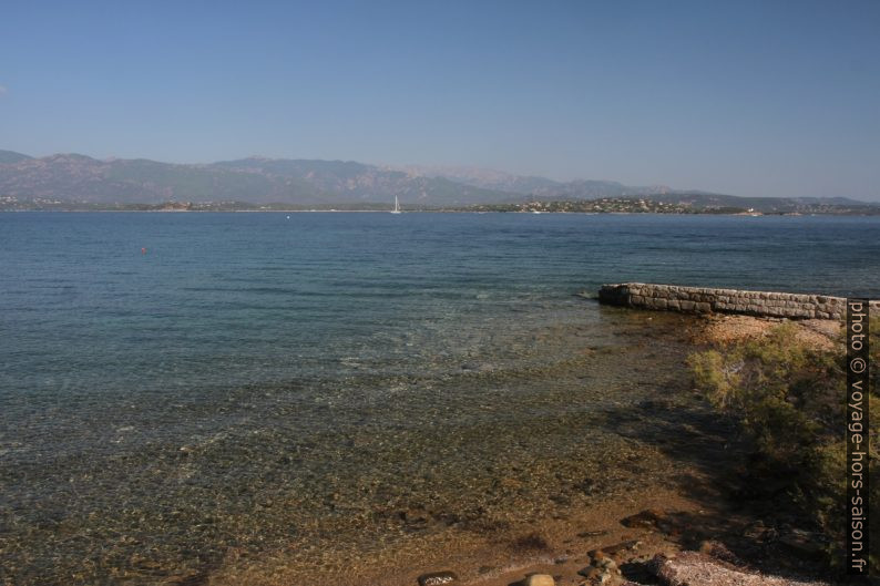 Golfe de Porto-Vecchio. Photo © Alex Medwedeff