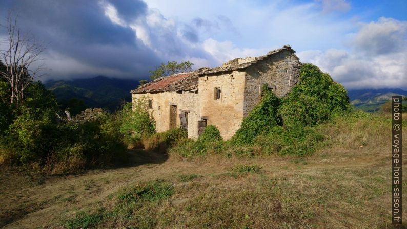 Ruine de Le Fosse. Photo © André M. Winter