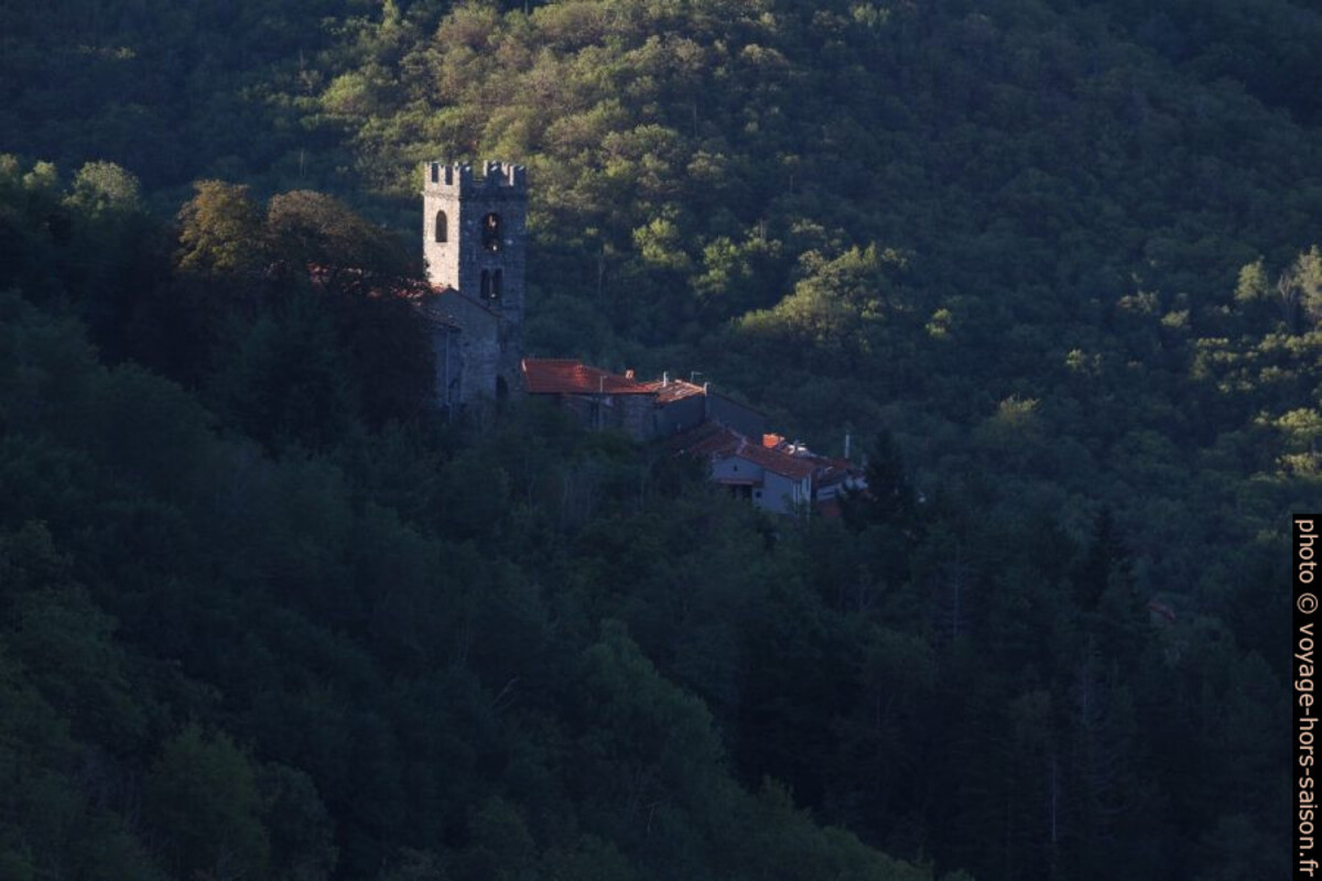 Clocher de Pontito. Photo © André M. Winter