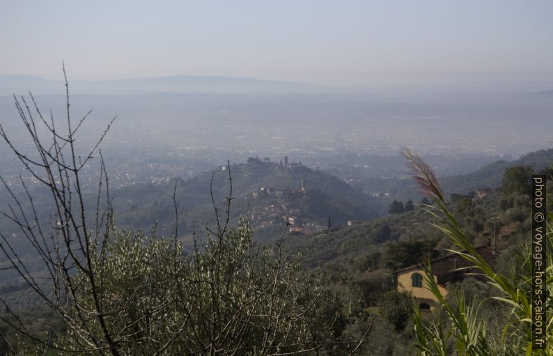 Vue sur Buggiano Castello. Photo © André M. Winter