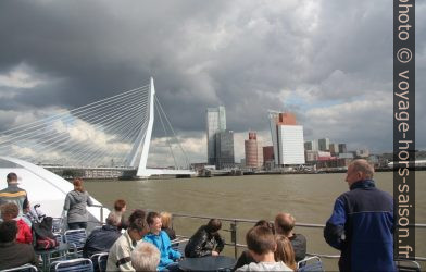 Erasmusbrug et Kop van Zuid. Photo © André M. Winter