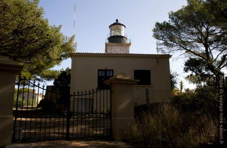 Le Phare de Porquerolles. Photo © Alex Medwedeff