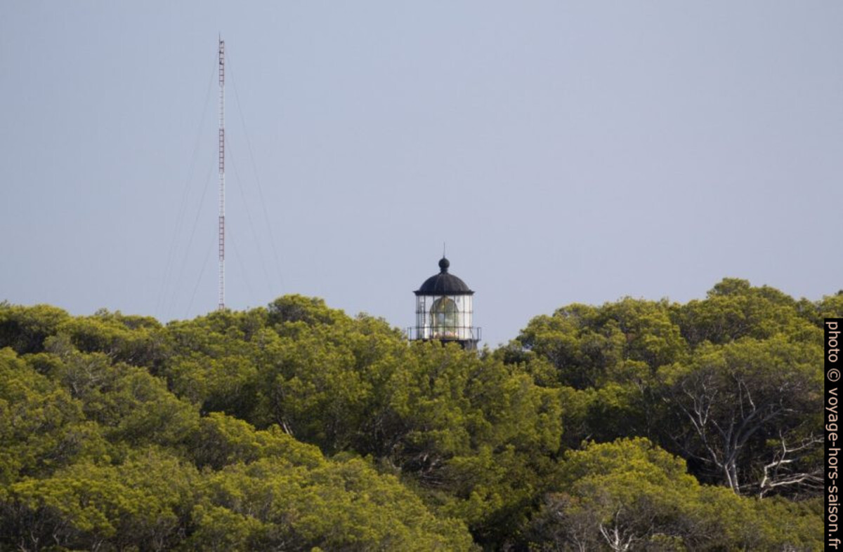Lanterne du Phare de Porquerolles. Photo © André M. Winter