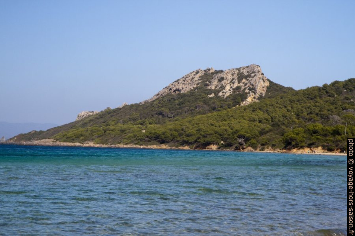 Rocher du Cap des Médes. Photo © Alex Medwedeff