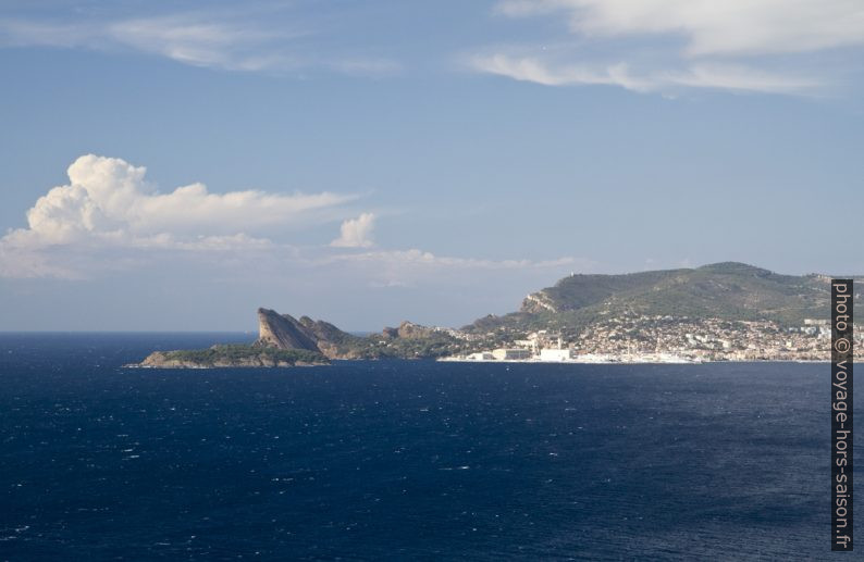 Les Becs de la Ciotat. Photo © Alex Medwedeff