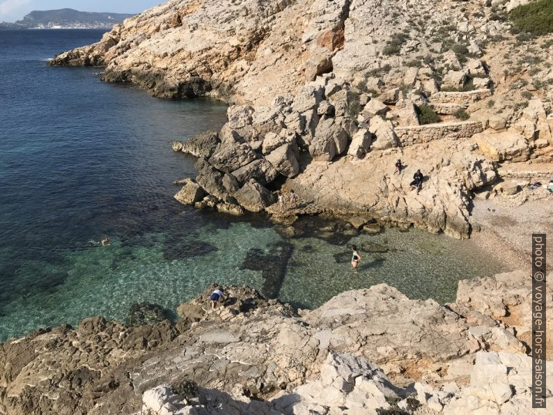 Calanque du Défens. Photo © Alex Medwedeff