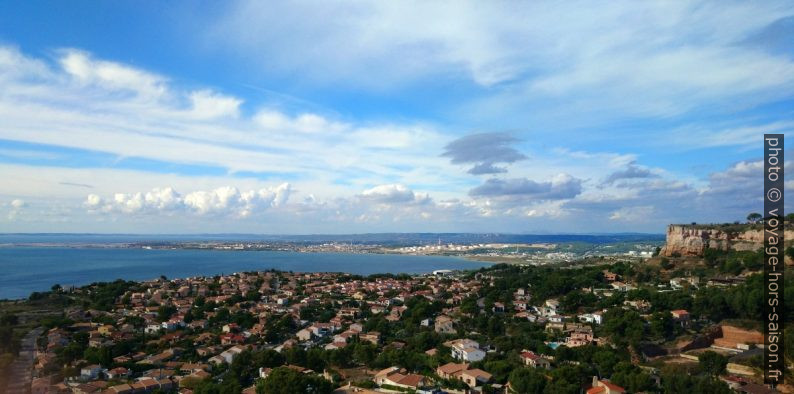 Vue vers Berre l'Étang. Photo © André M. Winter