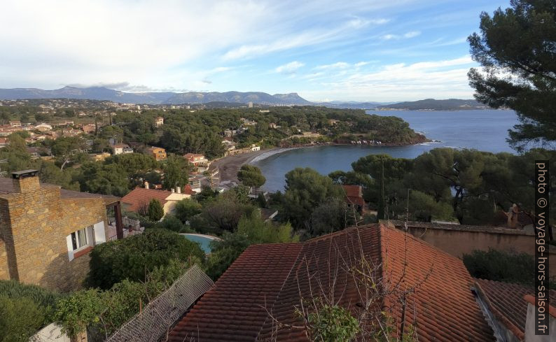 Vue retour vers la Plage de Fabrégas. Photo © André M. Winter