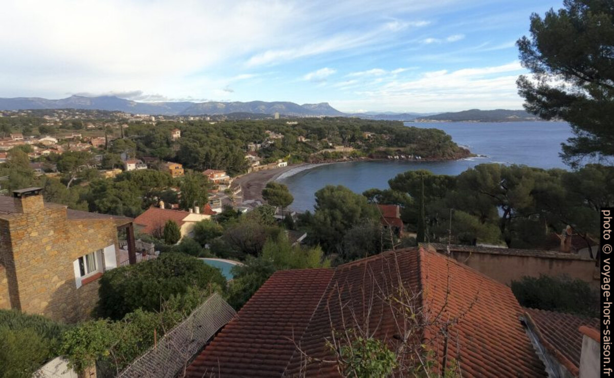 Vue retour vers la Plage de Fabrégas. Photo © André M. Winter