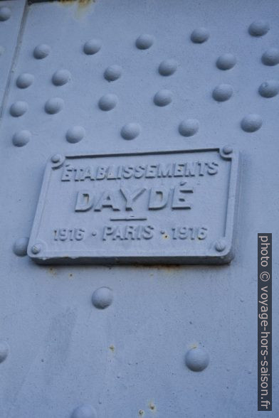 Plaque de la société Daydé de 1916. Photo © Alex Medwedeff