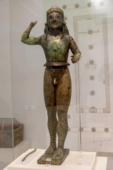 Statue de bronze d'Apollon de Metropolis. Photo Wikipedia CCSA4 Kostas Alexakos/Iaberis
