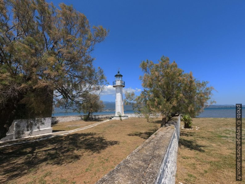 Le phare du Cap Anteros. Photo © André M. Winter