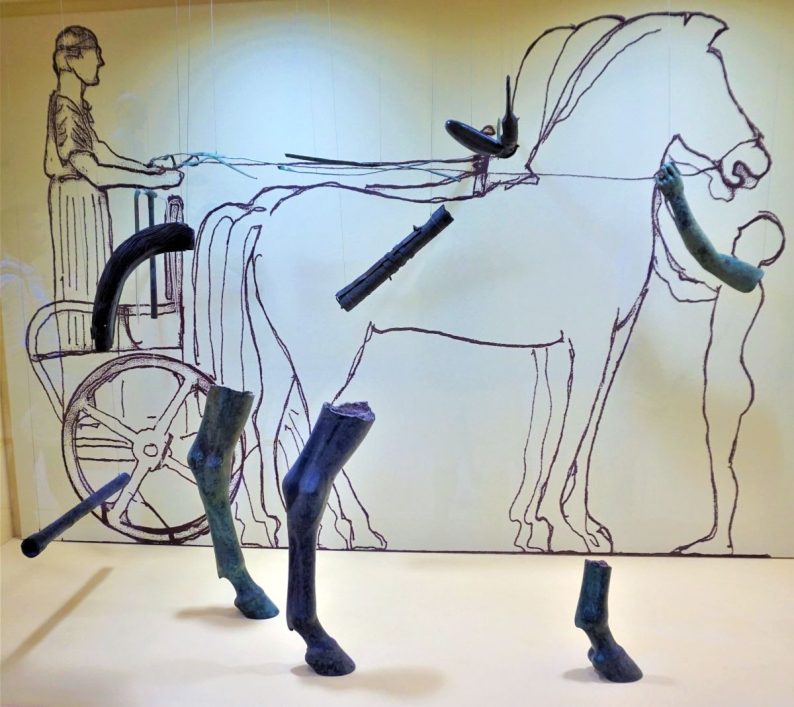 Les chevaux de l'aurige de Delphes. Photo Wikipedia CCSA4 Joy of museums