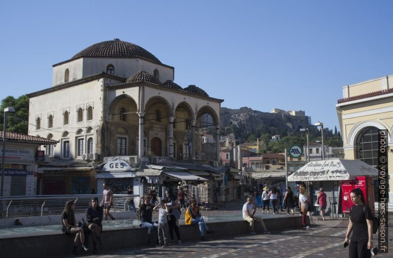 Mosquée Tzistarakis sur la place Monastiráki. Photo © André M. Winter