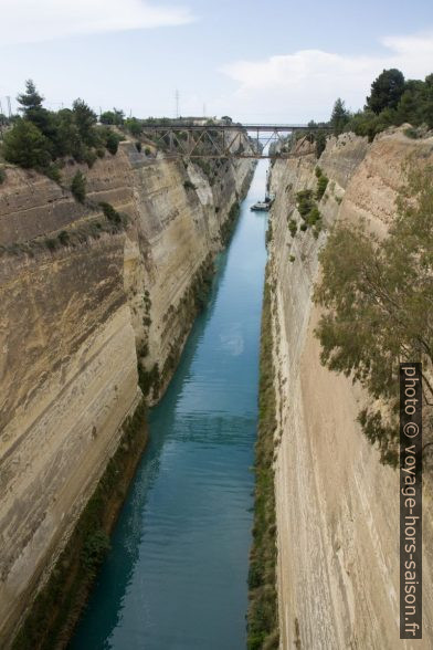 Le Canal de Corinthe. Photo © Alex Medwedeff