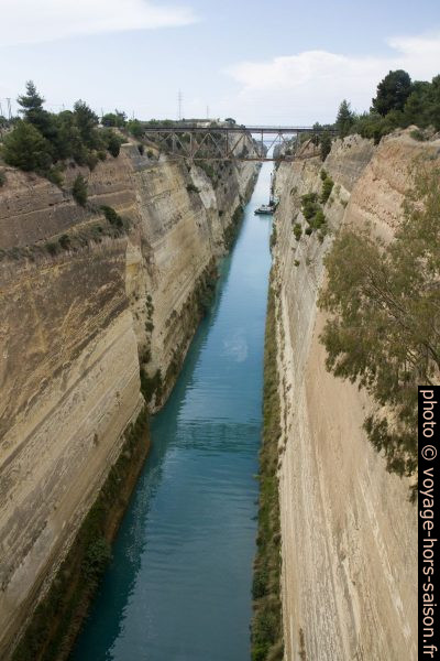 Le Canal de Corinthe. Photo © Alex Medwedeff