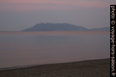 Ile de Methana dans le Golfe Saronique. Photo © Alex Medwedeff