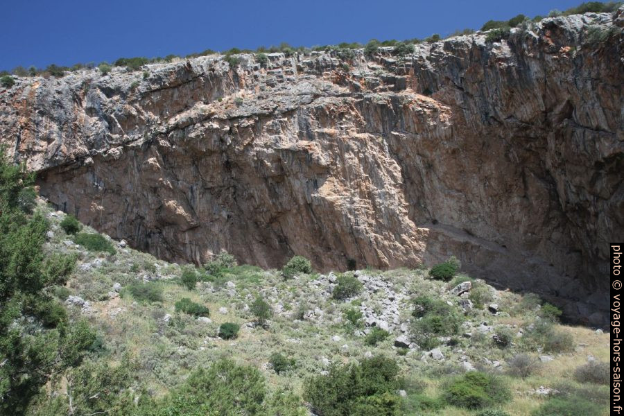 La deuxième doline de Didima. Photo © Alex Medwedeff