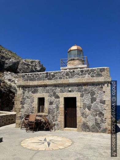 Le phare de Monemvaisa. Photo © Alex Medwedeff