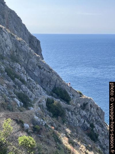 Un oratoire sur le chemin vers Agia Irini. Photo © Alex Medwedeff