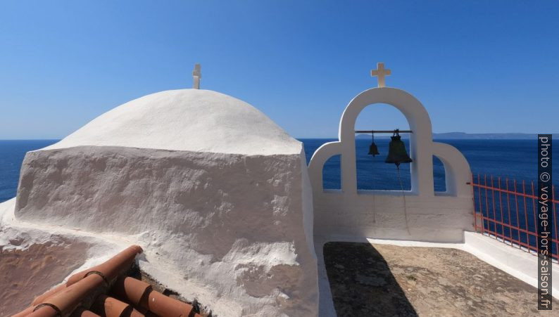 Dôme et clocher-mur d'Agia Irini. Photo © André M. Winter