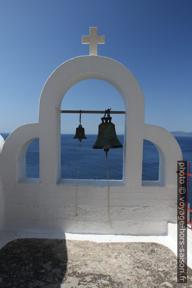 Le clocher-mur d'Agia Irini. Photo © Alex Medwedeff