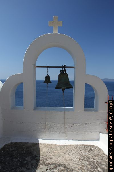 Le clocher-mur d'Agia Irini. Photo © Alex Medwedeff