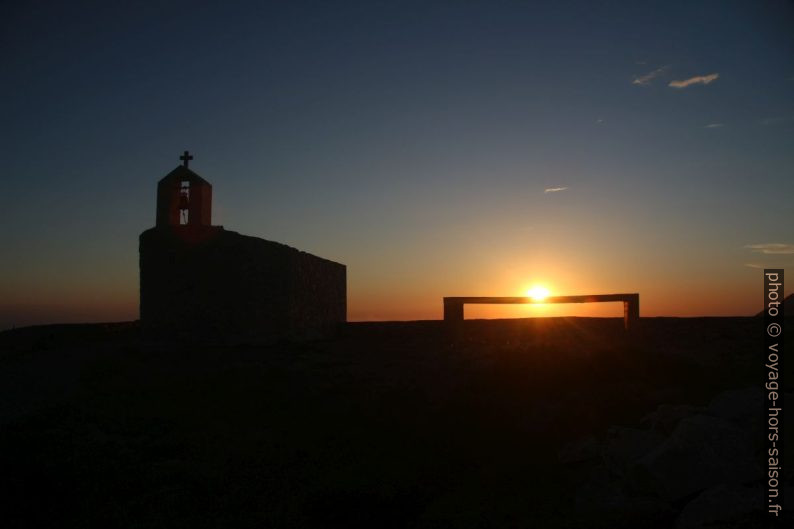 La Chapelle Xokklesi lors du coucher du soleil. Photo © André M. Winter
