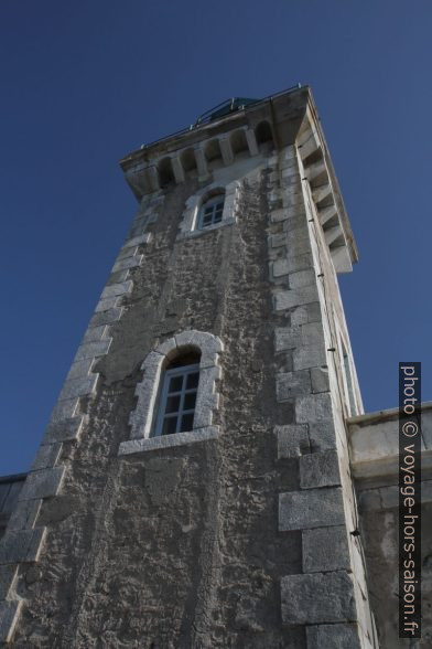 La face sud du Phare du Cap Tenaro. Photo © Alex Medwedeff