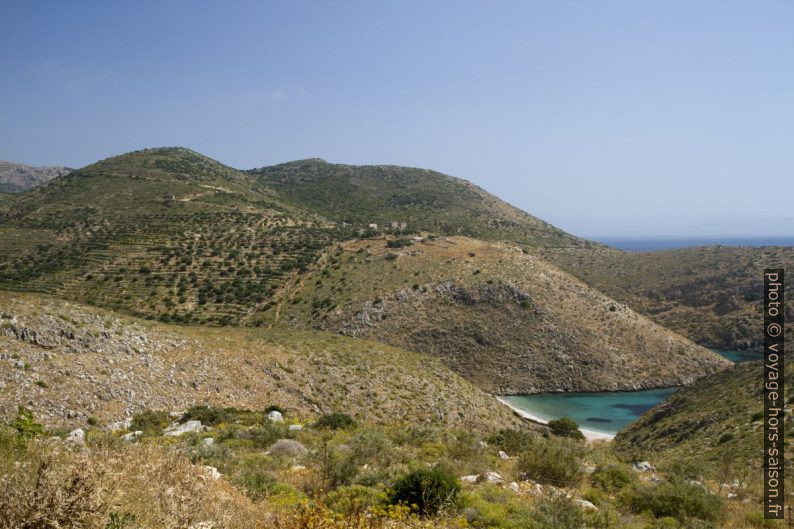 Plage de Vathi. Photo © Alex Medwedeff