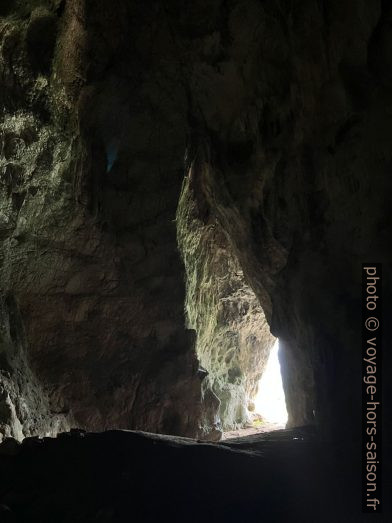 Grotte de Nestor. Photo © Alex Medwedeff