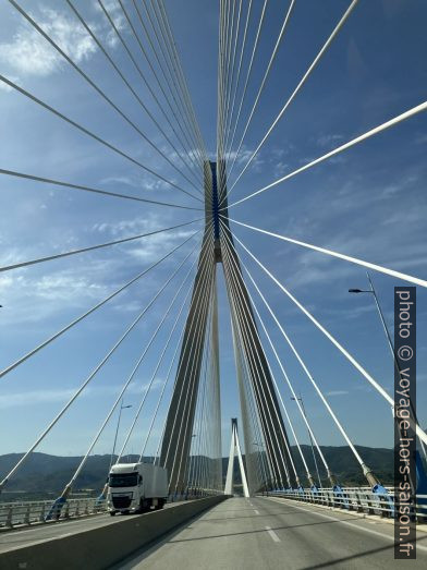 Pont de Patras. Photo © Alex Medwedeff