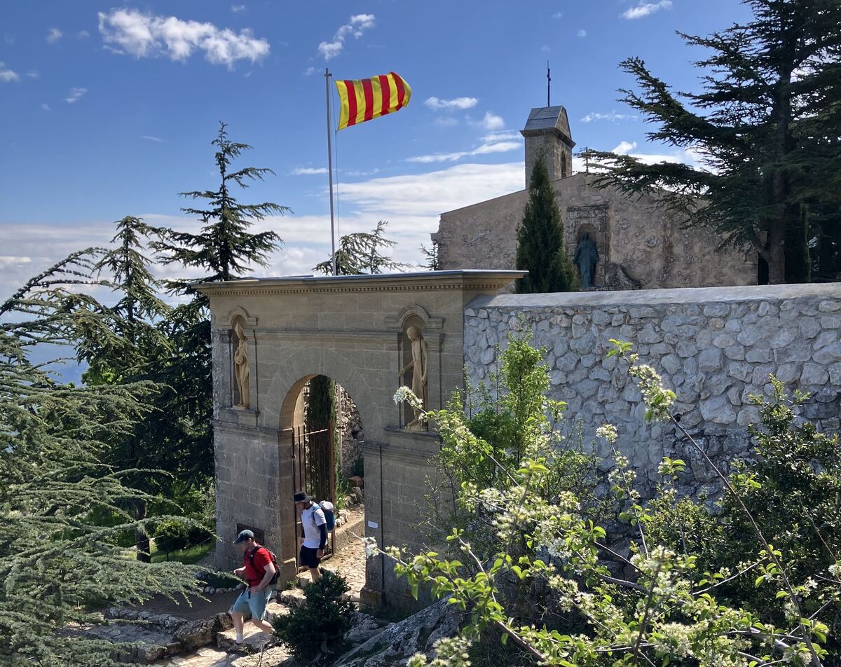 Monter à la Montagne Sainte Victoire par le nord